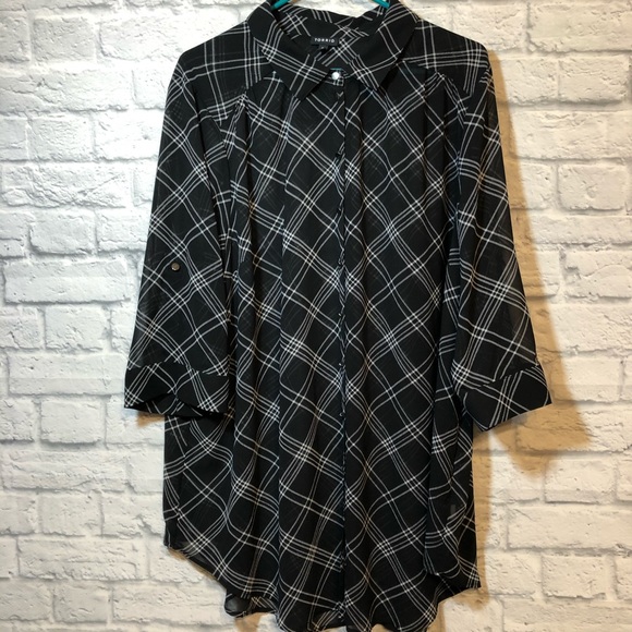 torrid Tops - Torrid sheer top size 2